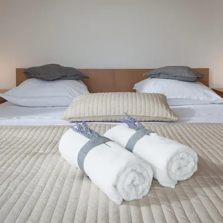 Center Kuzmanic Apartamento Makarska